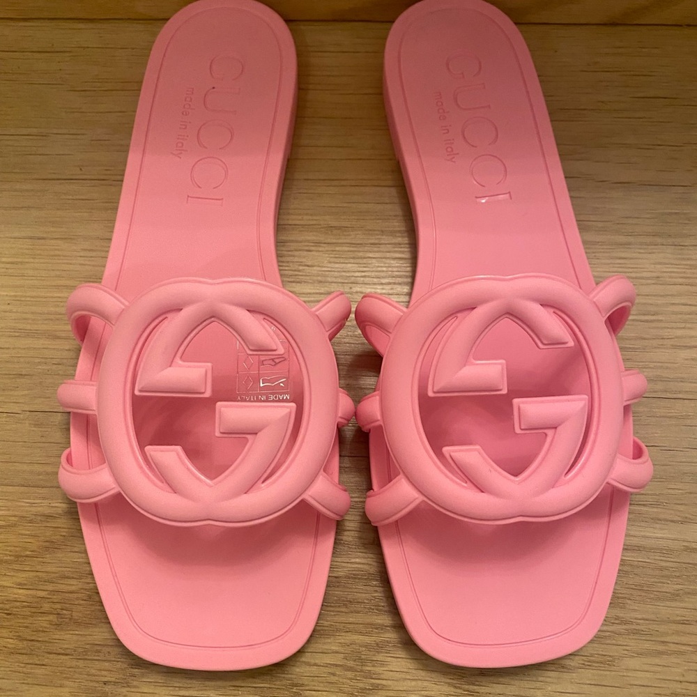 Gucci Pink Women's Slide Sandals